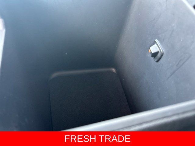 Used 2024 Jeep Grand Cherokee Altitude AWD/4WD image 32