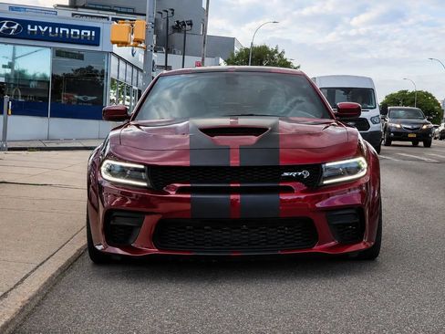 Used 2020 Dodge Charger SRT Hellcat w/ Harman/Kardon Audio Group RWD image 4