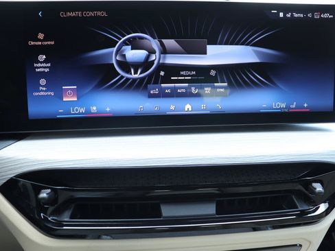 New 2026 BMW 430i w/ M Sport Package RWD image 32