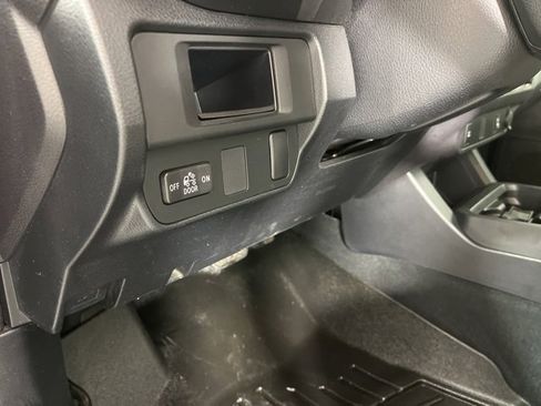 Certified 2017 Toyota Tacoma SR5 w/ Tow Package image 26