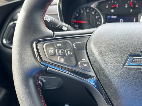 Used 2023 Chevrolet Equinox RS w/ LPO, Floor Liner Package FWD image 31