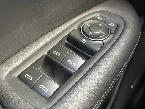 Used 2023 Cadillac XT5 Luxury image 30