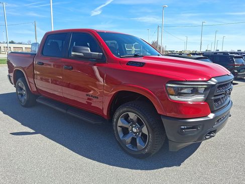 Used 2022 RAM 1500 Big Horn w/ Built-to-serve Edition AWD/4WD image 3