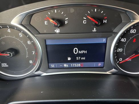 Certified 2024 Chevrolet Blazer LT w/ Convenience Package image 10