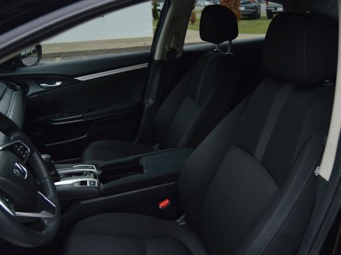 Used 2016 Honda Civic EX image 9