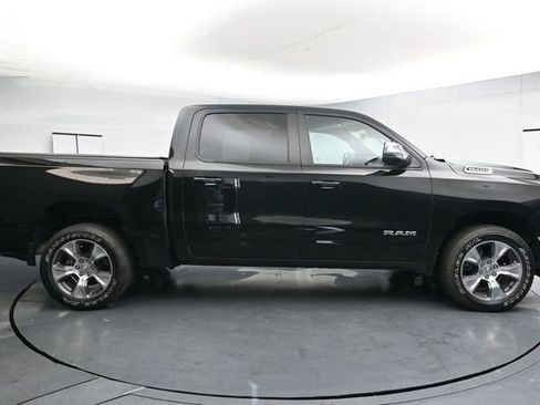 Used 2023 RAM 1500 Laramie AWD/4WD image 13
