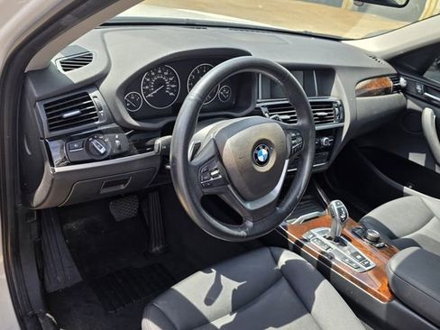 Used 2016 BMW X4 xDrive28i image 4