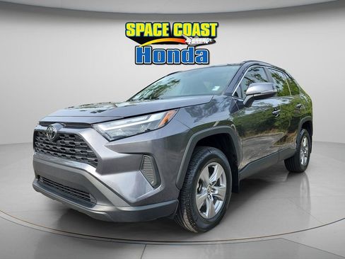 Used 2024 Toyota RAV4 XLE w/ Convenience Package FWD image 10