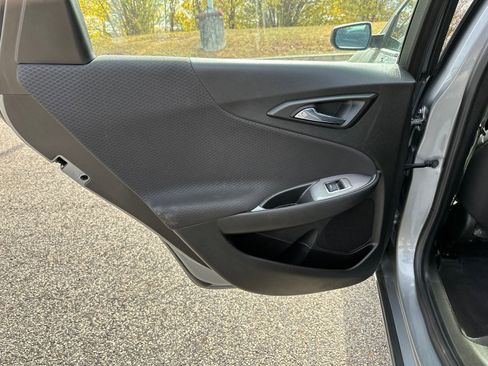 Used 2023 Chevrolet Malibu LT image 21