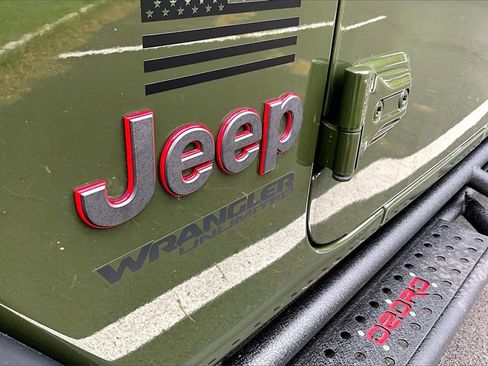 Used 2021 Jeep Wrangler Unlimited Rubicon image 34