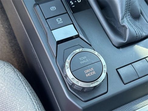 Used 2025 Toyota 4Runner SR5 image 23