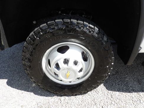 Used 2025 Chevrolet Silverado 3500 W/T w/ WT Convenience Package AWD/4WD image 63