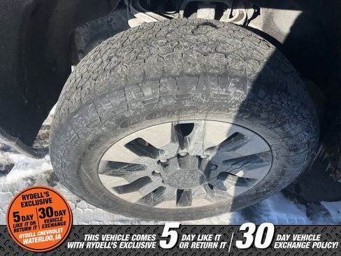 Used 2020 Chevrolet Silverado 2500 Custom w/ Custom Convenience Package image 5