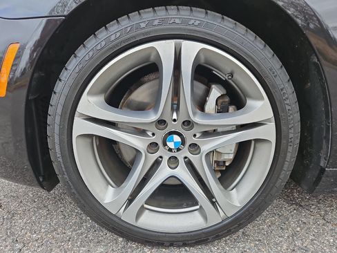 Used 2013 BMW 650i xDrive Convertible image 27