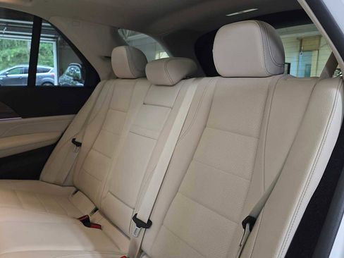 Used 2022 Mercedes-Benz GLE 450 4MATIC image 17