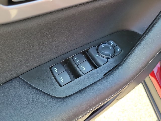 Used 2024 Chevrolet Blazer LT w/ Convenience Package FWD image 9