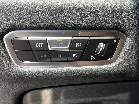 Used 2022 BMW X5 M50i w/ Premium Package AWD/4WD image 37