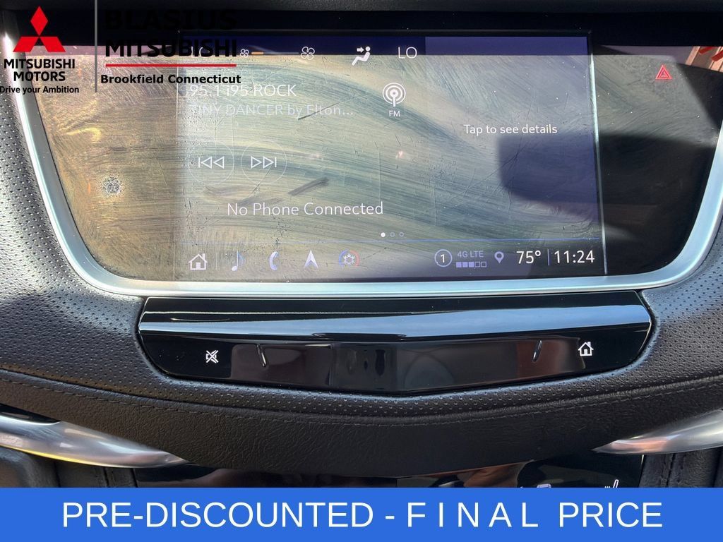 Used 2025 Cadillac XT5 Premium Luxury AWD/4WD image 23