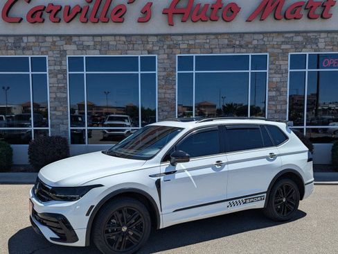 Used 2022 Volkswagen Tiguan SE R-Line AWD/4WD image 1