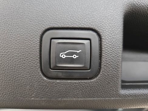 Used 2022 Chevrolet Equinox LT image 15