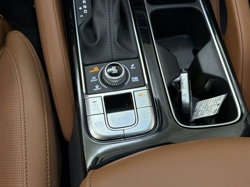 Used 2024 Kia Telluride SX X-Pro AWD/4WD image 32