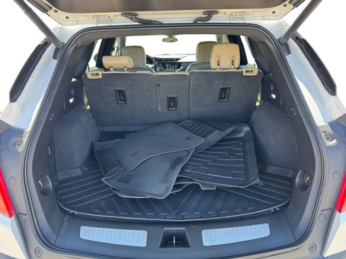 Used 2018 Cadillac XT5 Premium Luxury image 19