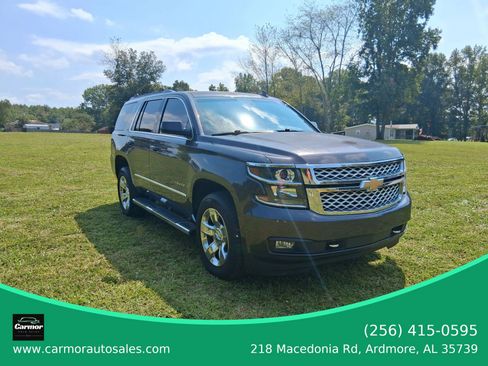 Used 2017 Chevrolet Tahoe LT w/ LT Signature Package image 2
