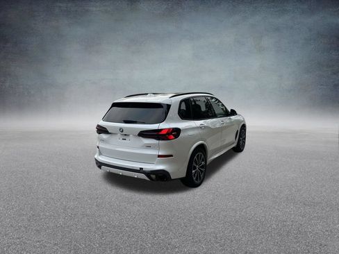 Used 2026 BMW X5 xDrive50e AWD/4WD image 9