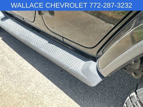 Used 2020 Jeep Wrangler Unlimited Sahara AWD/4WD image 11
