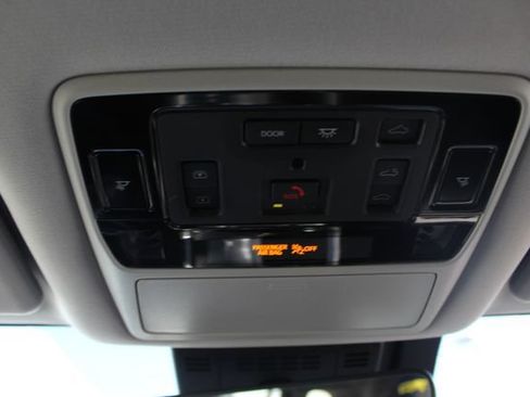Certified 2025 Toyota Grand Highlander AWD image 50