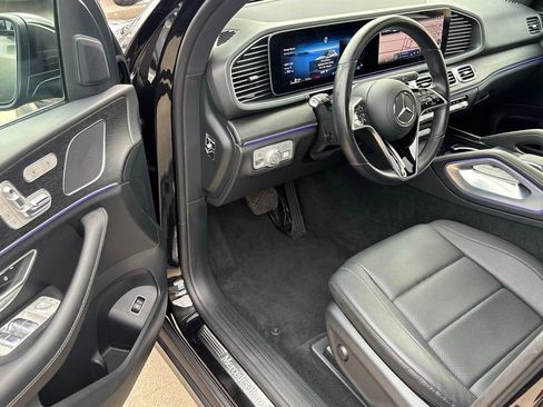 Used 2025 Mercedes-Benz GLE 450 4MATIC image 9