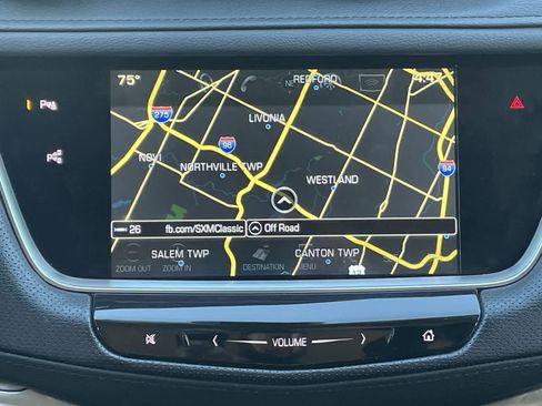 Used 2019 Cadillac XT5 Premium Luxury w/ LPO, Black Ice Package image 23