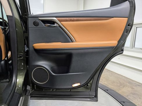 Used 2022 Lexus RX 350L FWD w/ Premium Package image 23