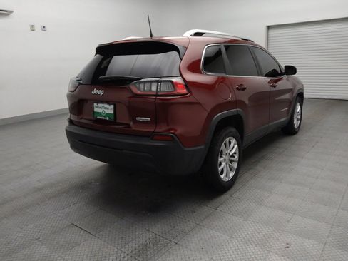 Used 2019 Jeep Cherokee Latitude w/ Popular Appearance Group FWD image 9