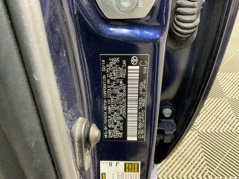 Used 2014 Toyota Prius Three image 26