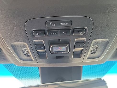 Used 2021 Toyota Avalon Limited w/ Advanced Safety Package image 20