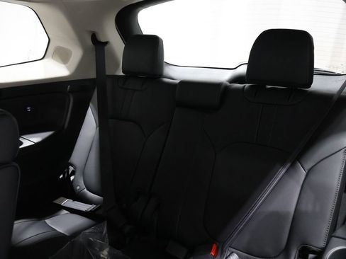 New 2026 Honda Pilot Touring image 11