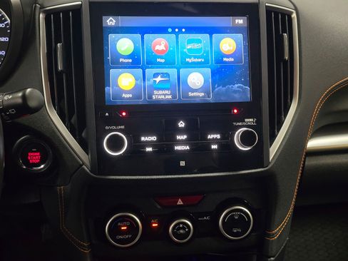 Used 2019 Subaru Crosstrek 2.0i Limited w/ Moonroof Package w/Navigation image 15