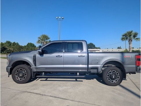 Used 2025 Ford F250 Platinum w/ FX4 Off-Road Package AWD/4WD image 5