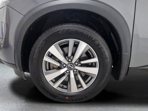 Used 2022 Nissan Pathfinder SL image 21