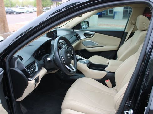 Used 2022 Acura RDX FWD w/ Technology Package image 9