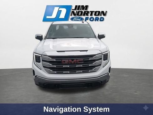 Used 2023 GMC Sierra 1500 SLE AWD/4WD image 3