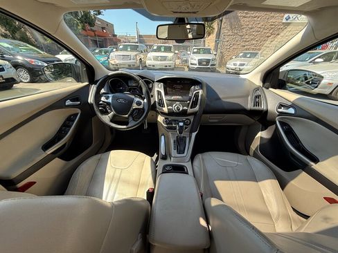 Used 2012 Ford Focus SEL image 14