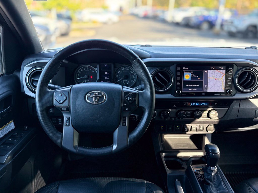 Used 2020 Toyota Tacoma TRD Off-Road w/ TRD Premium Off Road Package AWD/4WD image 24
