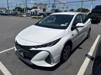 Used 2021 Toyota Prius Prime LE FWD video 1