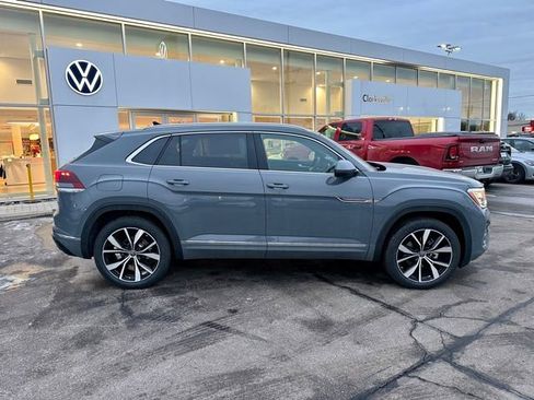 New 2026 Volkswagen Atlas Cross Sport SEL Premium R-Line AWD/4WD image 8