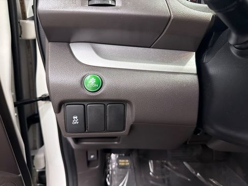 Used 2012 Honda CR-V EX image 31