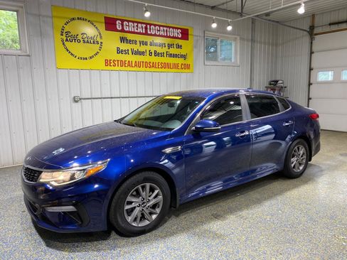 Used 2020 Kia Optima LX FWD image 1