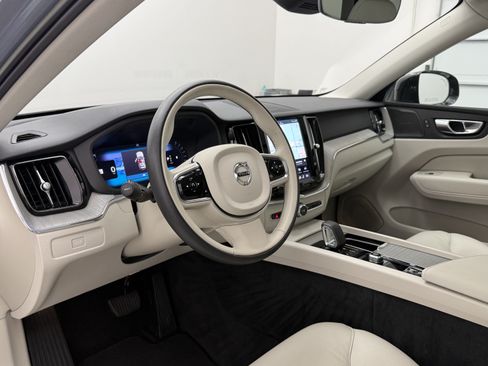 Certified 2023 Volvo XC60 B5 Plus w/ Climate Package FWD image 14