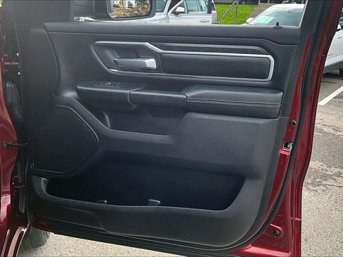 Used 2022 RAM 1500 Big Horn AWD/4WD image 23